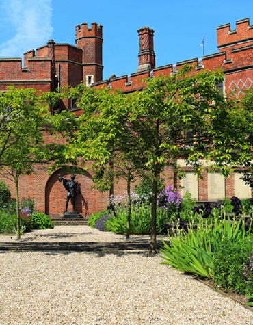 The Memorial Garden. Eton School’s brickwork design is a mix of medieval, Gothic, and modern architectural styles, creating a striking and atmospheric campus